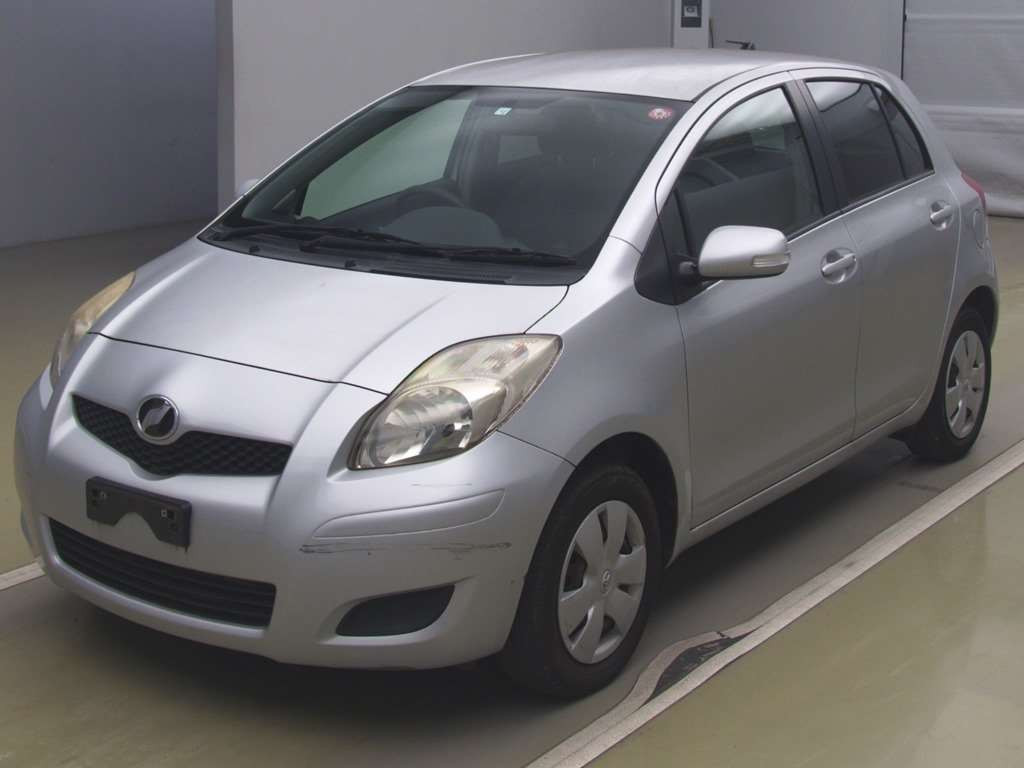 2008 Toyota Vitz SCP90[0]