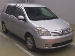 2009 Toyota Raum