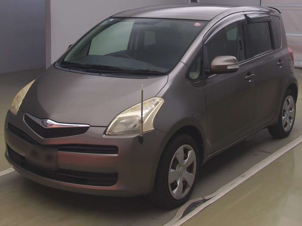 2006 Toyota Ractis NCP100[0]