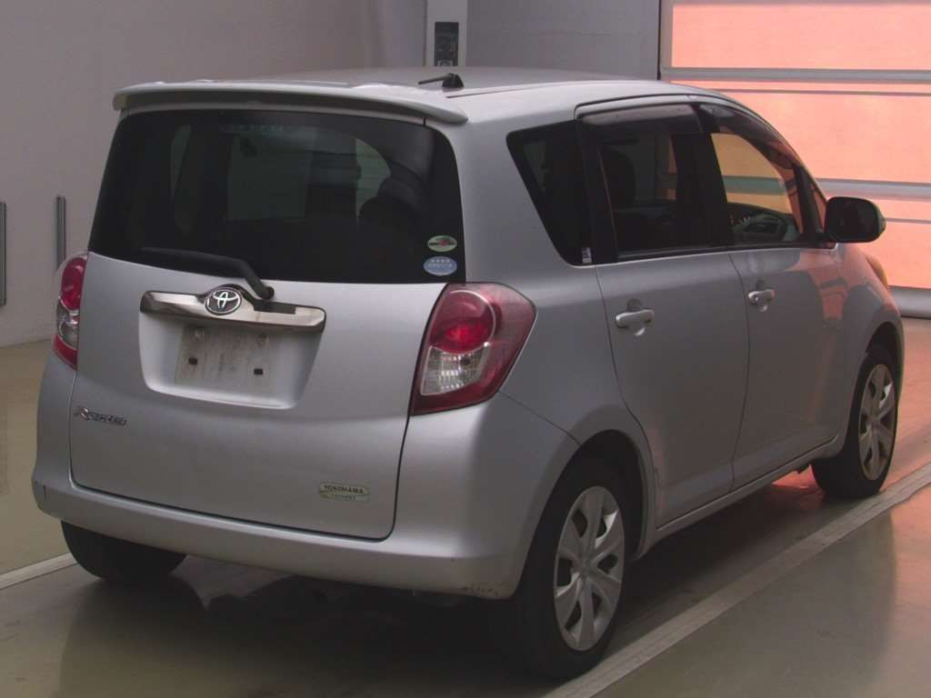 2009 Toyota Ractis NCP100[1]