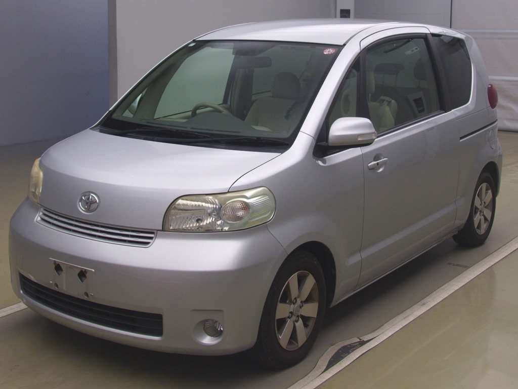 2010 Toyota Porte NNP11[0]