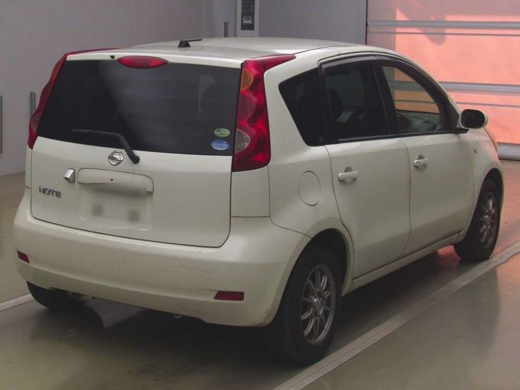 2010 Nissan Note E11[1]