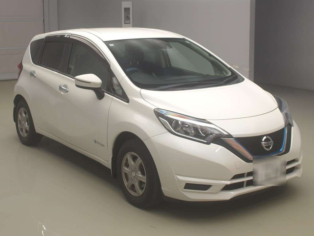 2017 Nissan Note HE12[2]