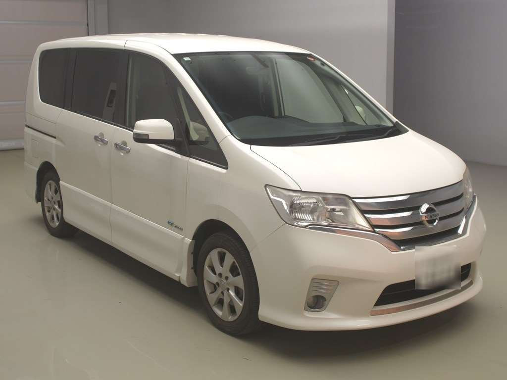 2012 Nissan Serena HFC26[2]