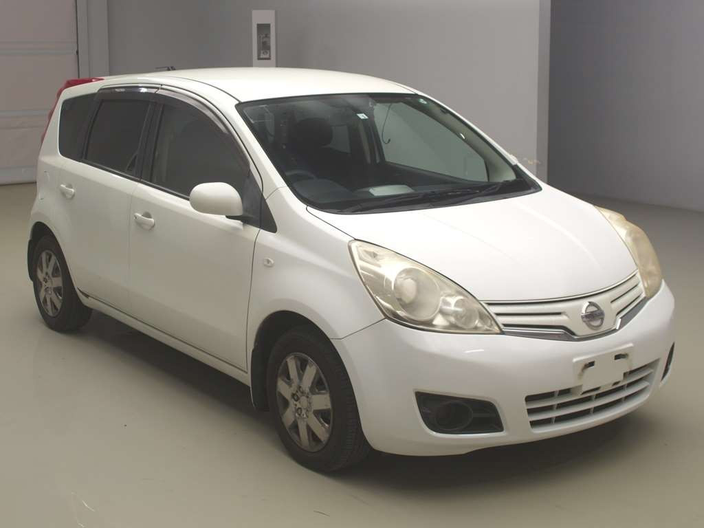 2012 Nissan Note E11[2]