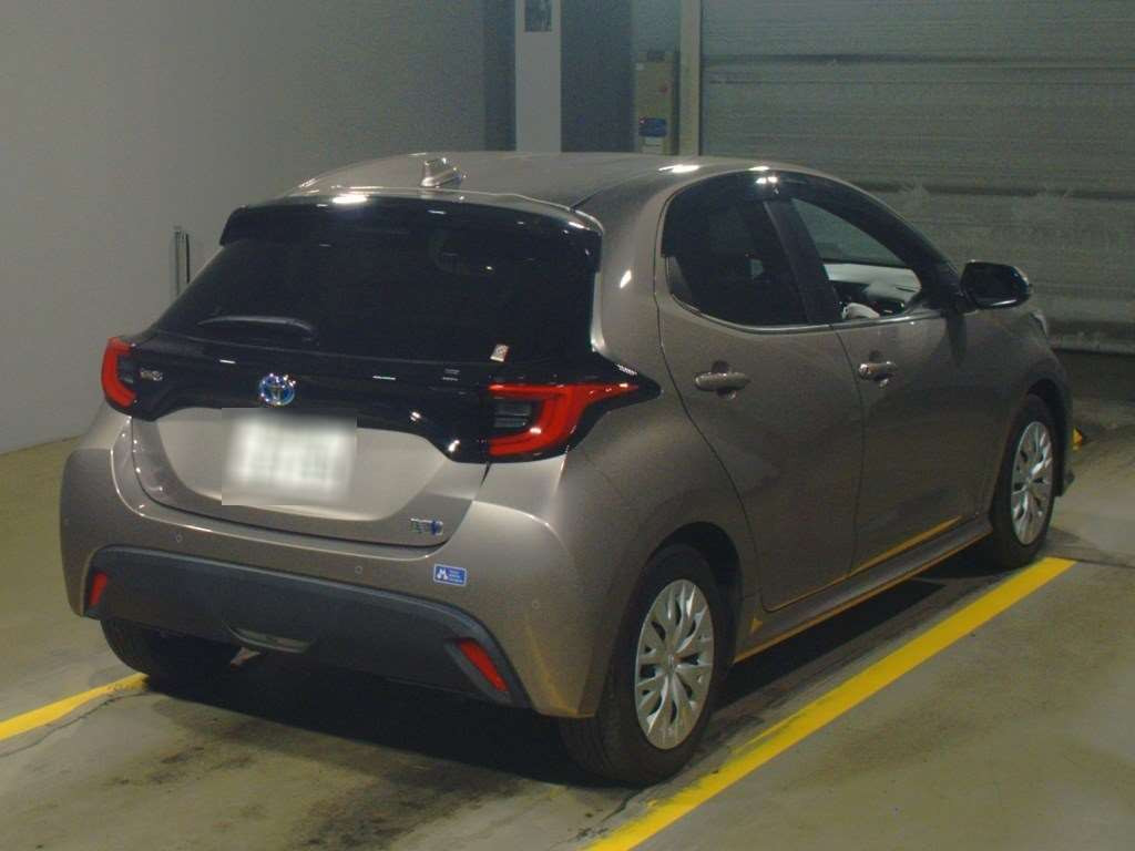 2021 Toyota YARIS MXPH10[1]