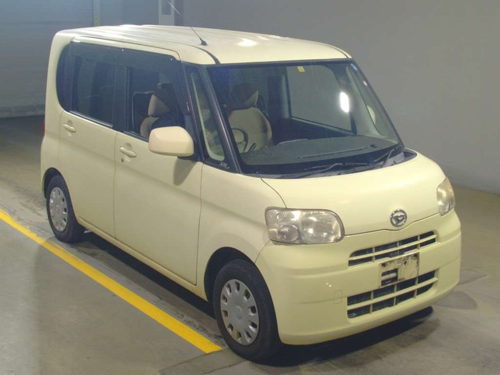 2009 Daihatsu Tanto L375S[2]