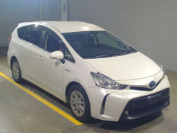 2015 Toyota Prius alpha