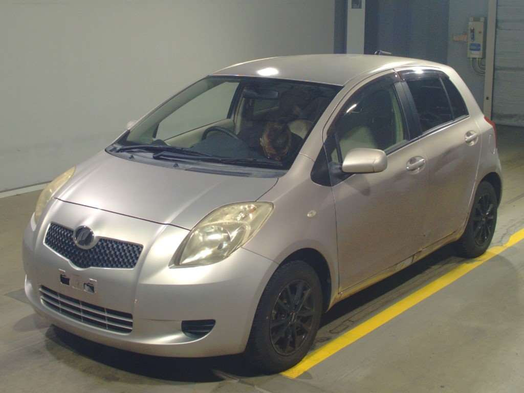 2006 Toyota Vitz SCP90[0]