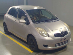 2006 Toyota Vitz