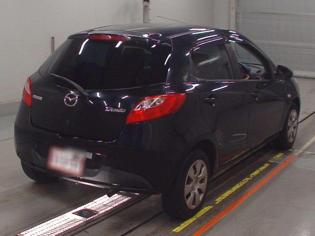 2011 Mazda Demio DE3FS[1]