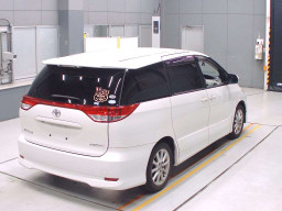 2009 Toyota Estima