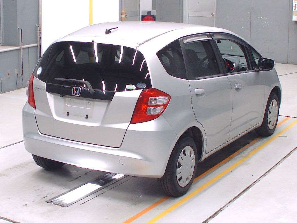 2010 Honda Fit GE6[1]