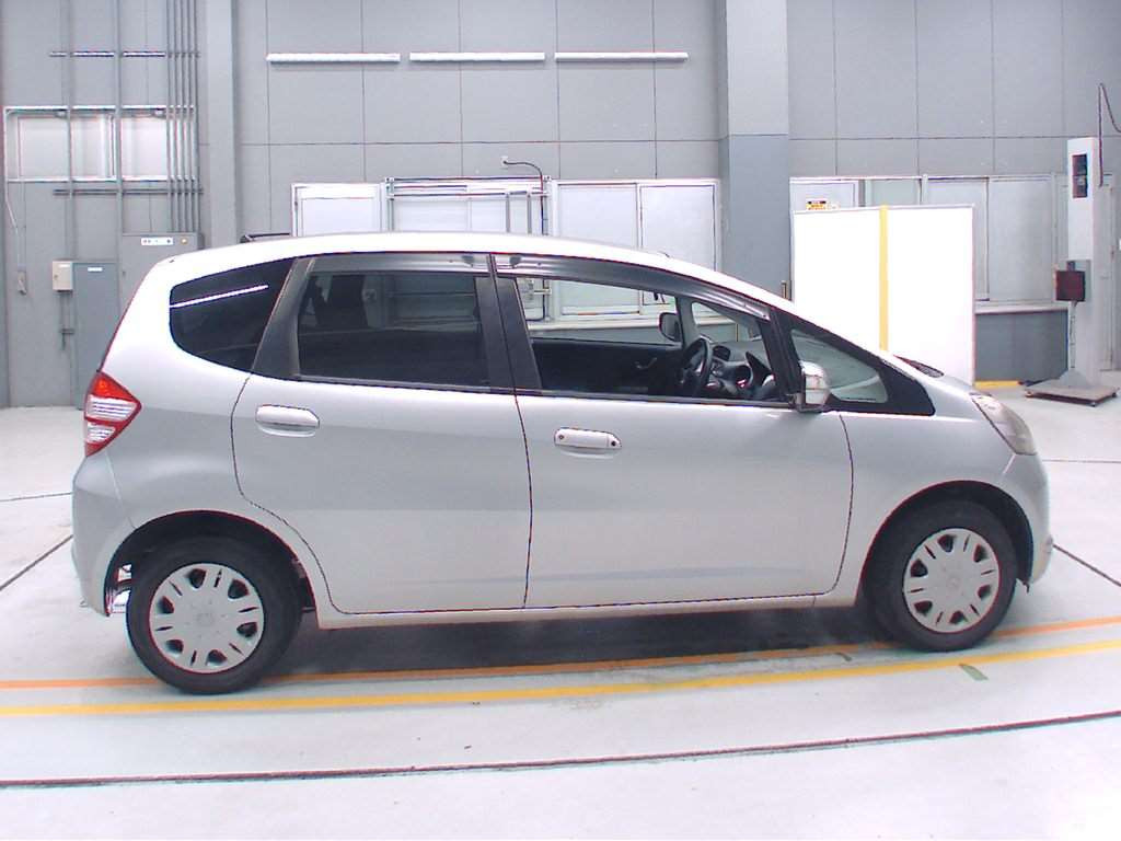 2010 Honda Fit GE6[2]