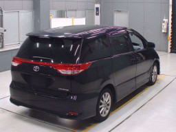 2009 Toyota Estima