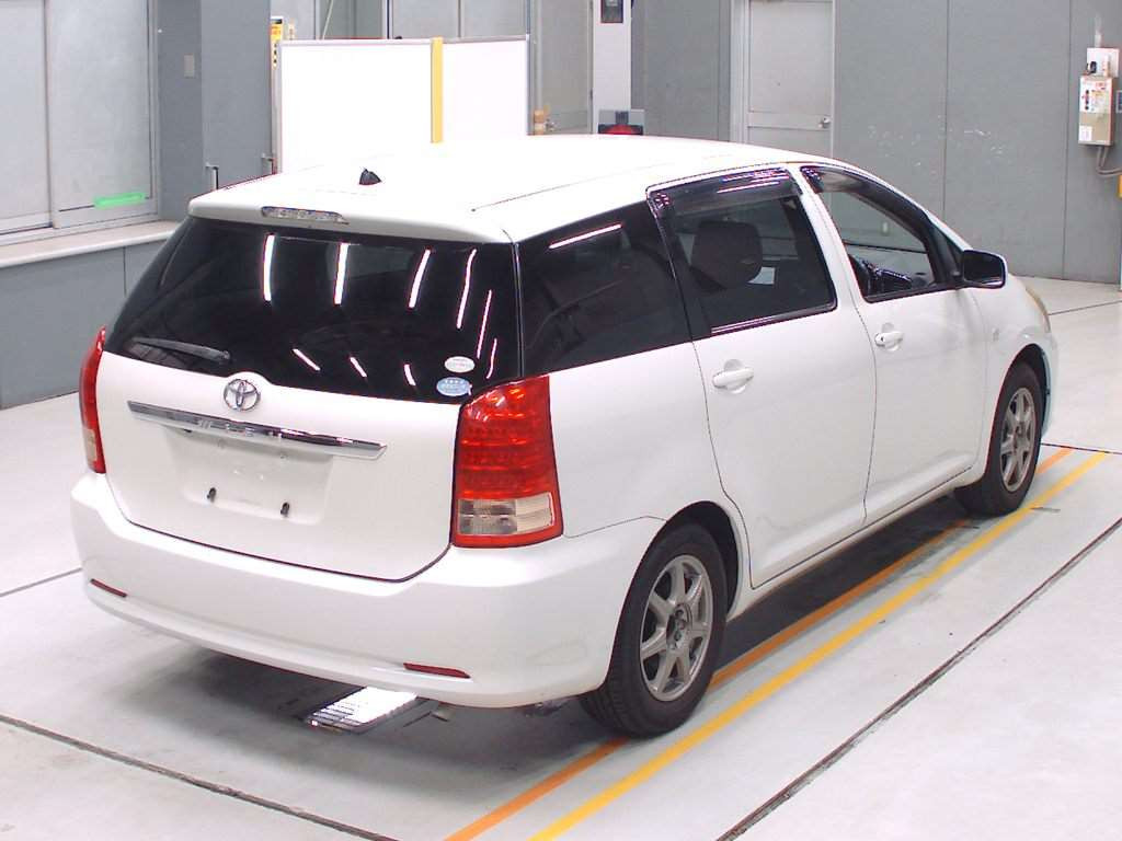 2007 Toyota Wish ZNE10G[1]