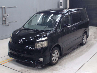 2009 Toyota Voxy