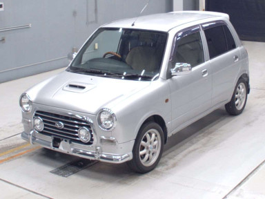 2000 Daihatsu Miragino