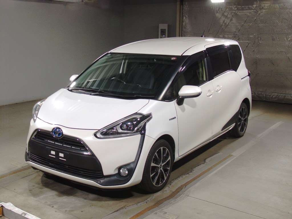 2016 Toyota Sienta NHP170G[0]