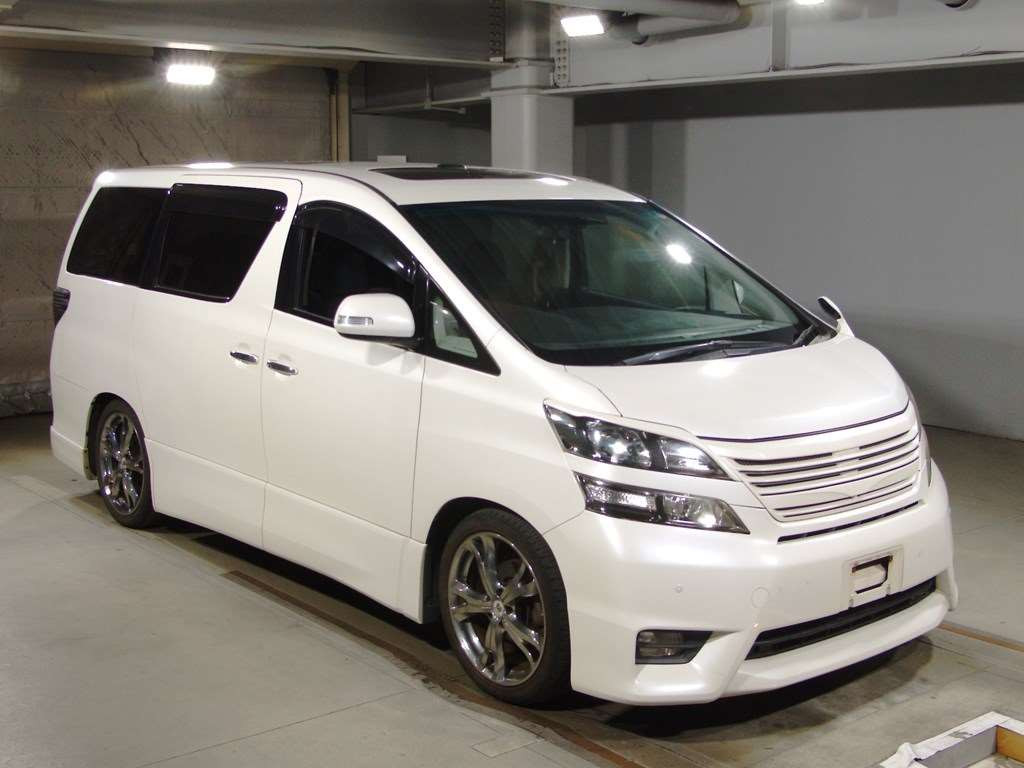 2008 Toyota Vellfire GGH20W[2]