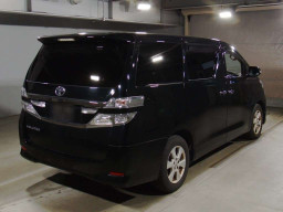 2014 Toyota Vellfire