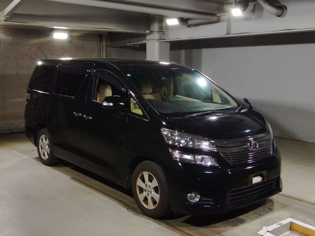 2014 Toyota Vellfire ANH20W[2]