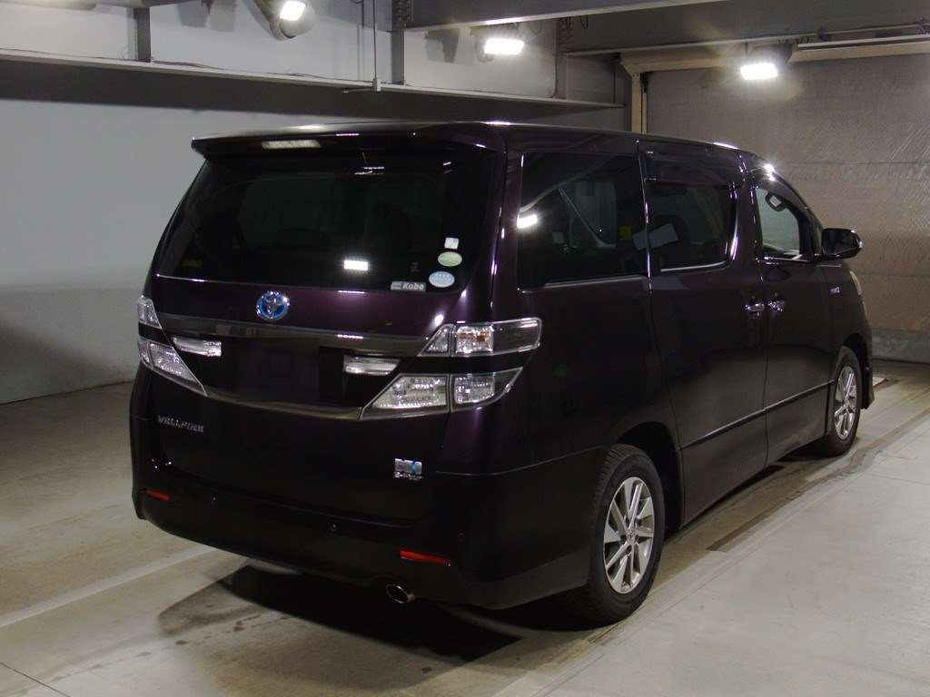 2013 Toyota Vellfire Hybrid ATH20W[1]