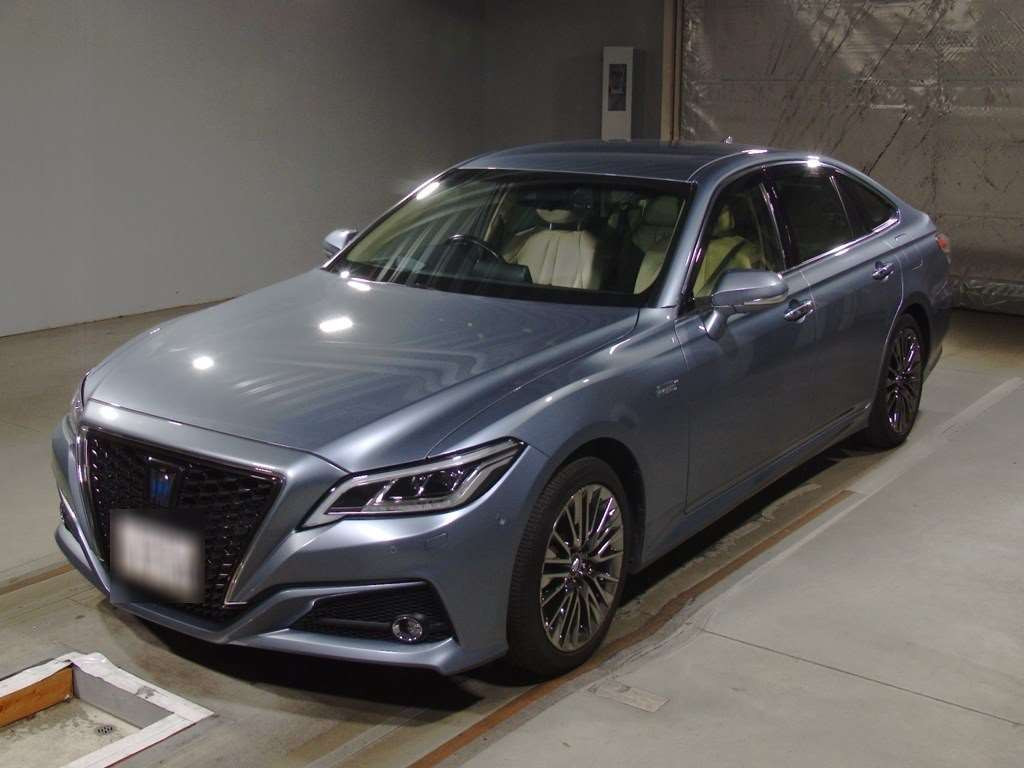 2018 Toyota Crown Hybrid GWS224[0]