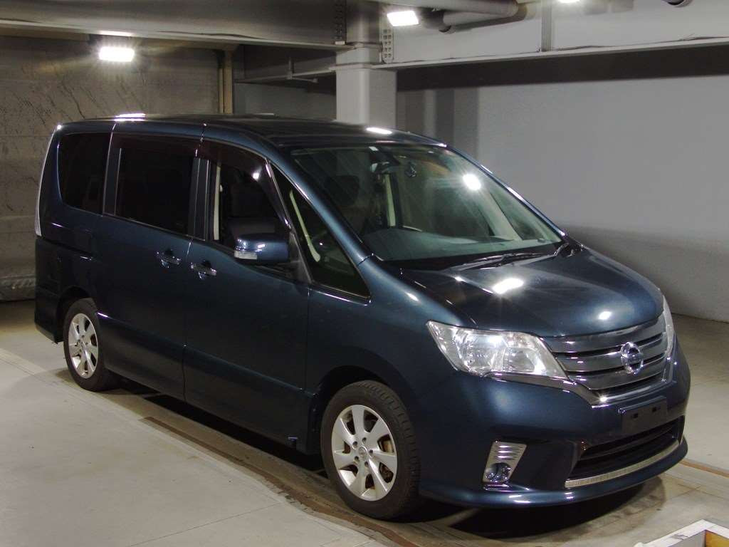 2012 Nissan Serena FC26[2]