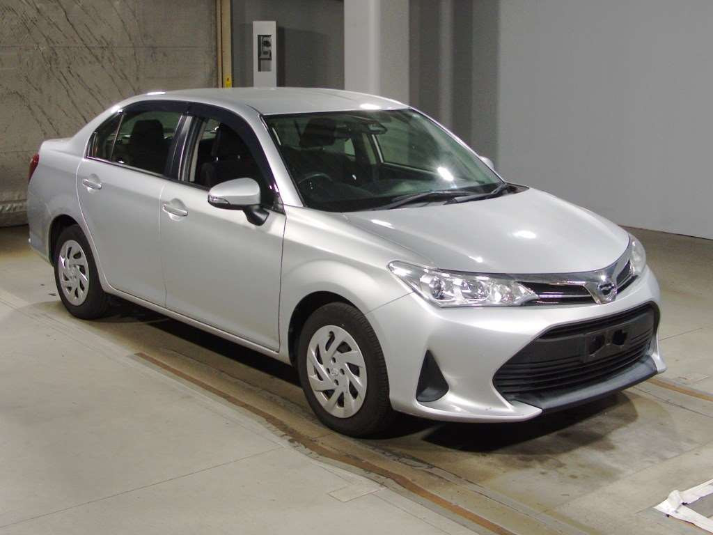 2019 Toyota Corolla Axio NRE161[2]