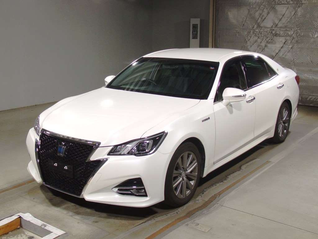 2016 Toyota Crown Hybrid AWS210[0]