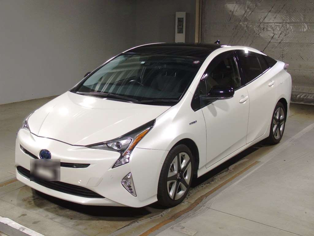 2018 Toyota Prius ZVW50[0]