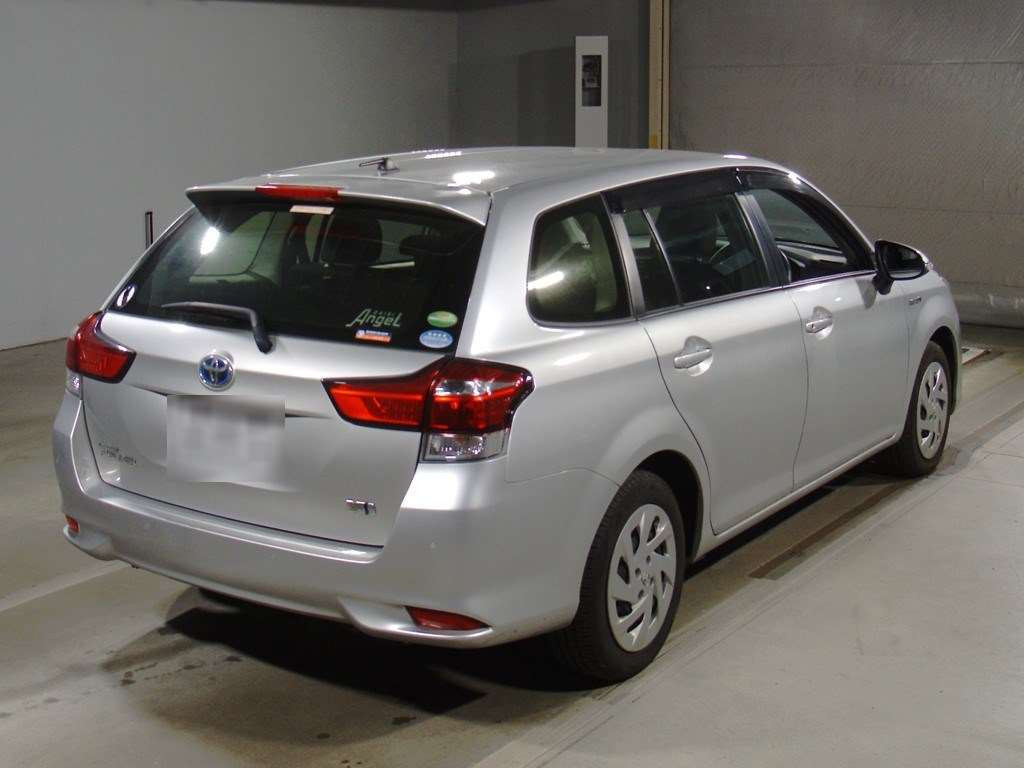 2019 Toyota Corolla Fielder NKE165G[1]