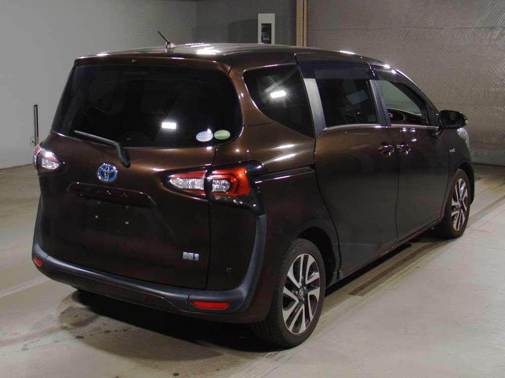 2018 Toyota Sienta NHP170G[1]