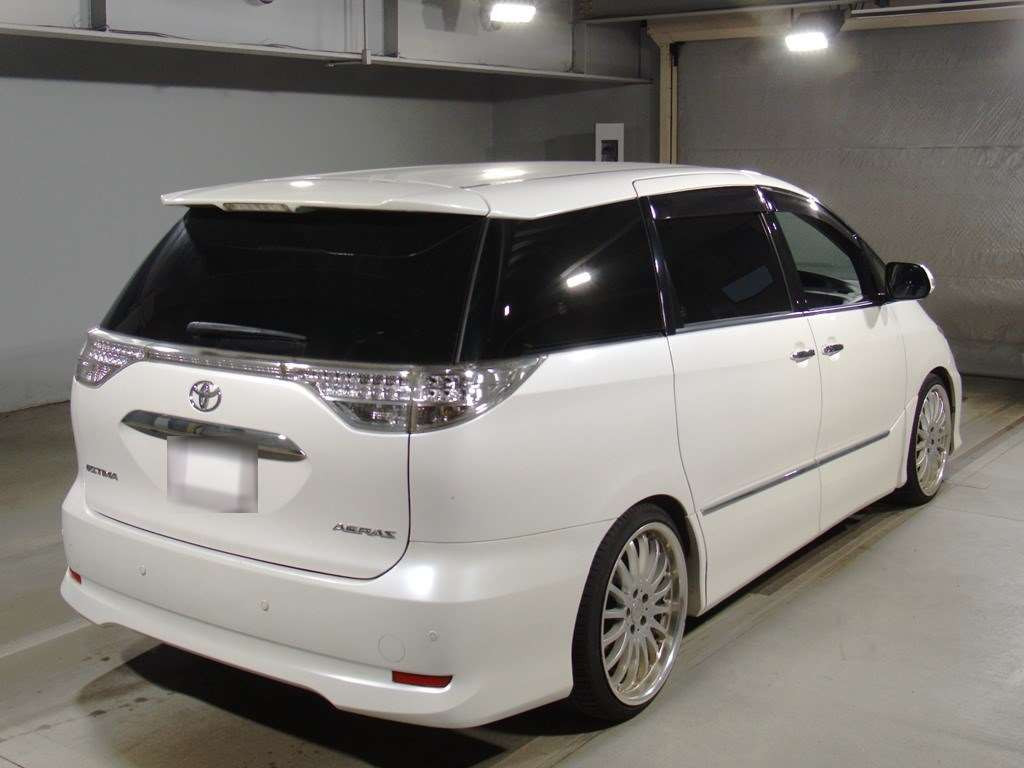 2014 Toyota Estima ACR50W[1]