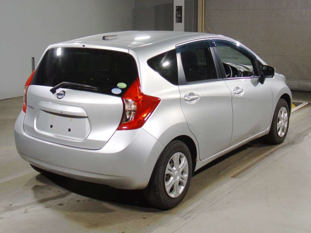 2015 Nissan Note E12[1]