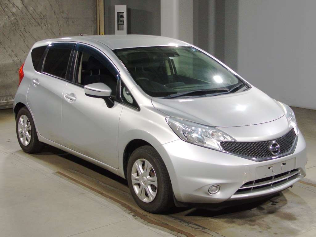 2015 Nissan Note E12[2]