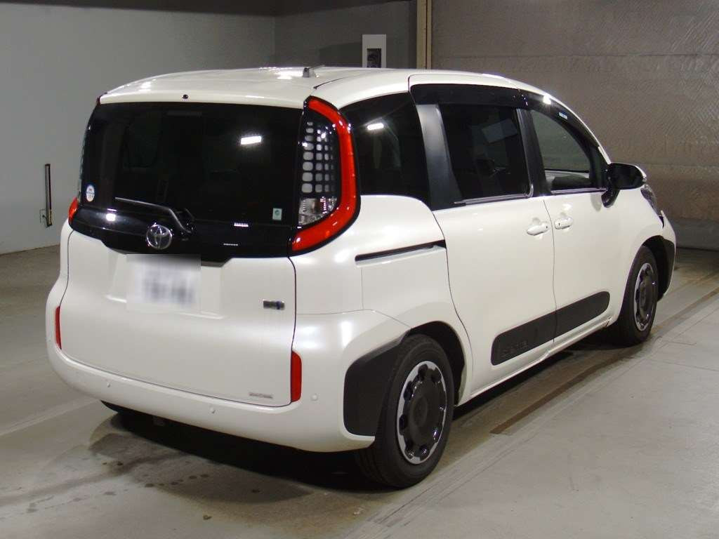 2024 Toyota Sienta MXPL10G[1]