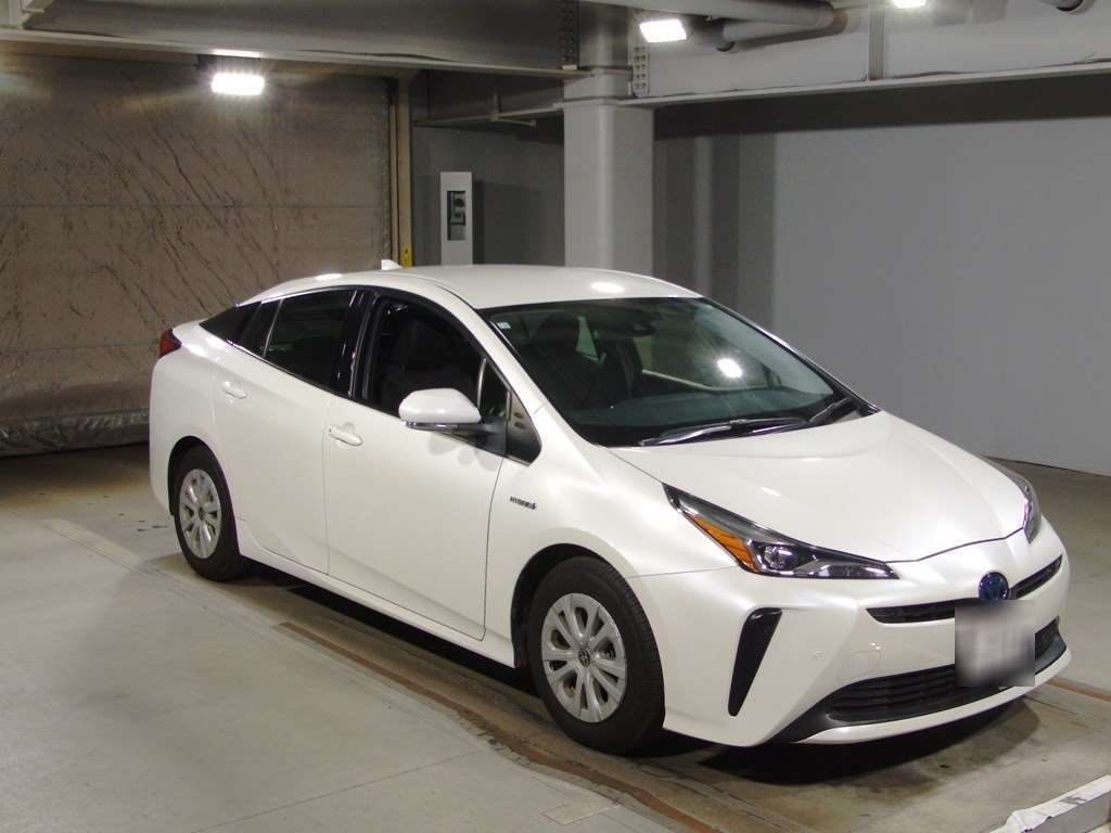 2019 Toyota Prius ZVW51[2]