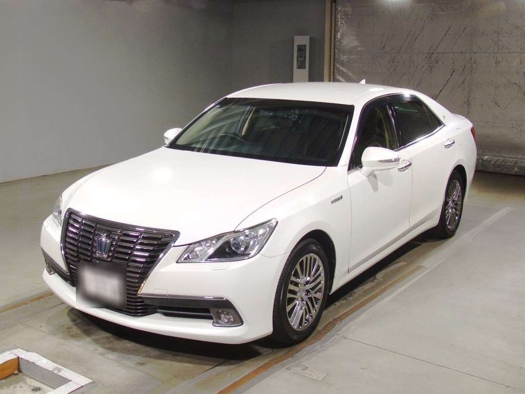 2015 Toyota Crown Hybrid AWS210[0]