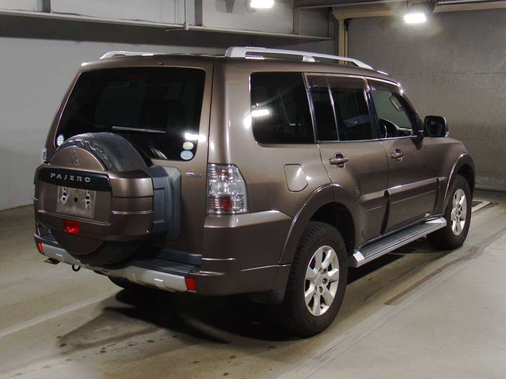 2009 Mitsubishi Pajero V93W[1]