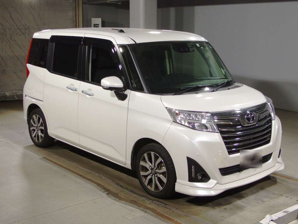 2020 Toyota Roomy M900A[2]