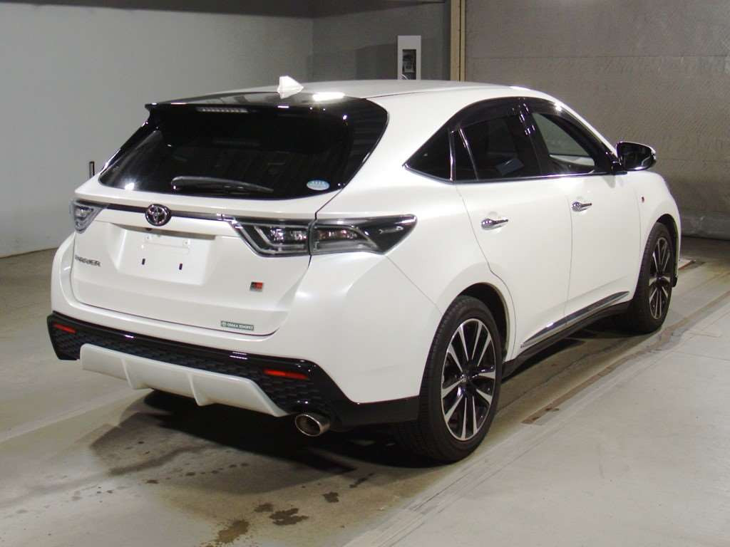 2018 Toyota Harrier ZSU60W[1]