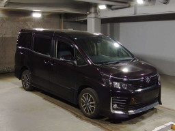 2016 Toyota Voxy