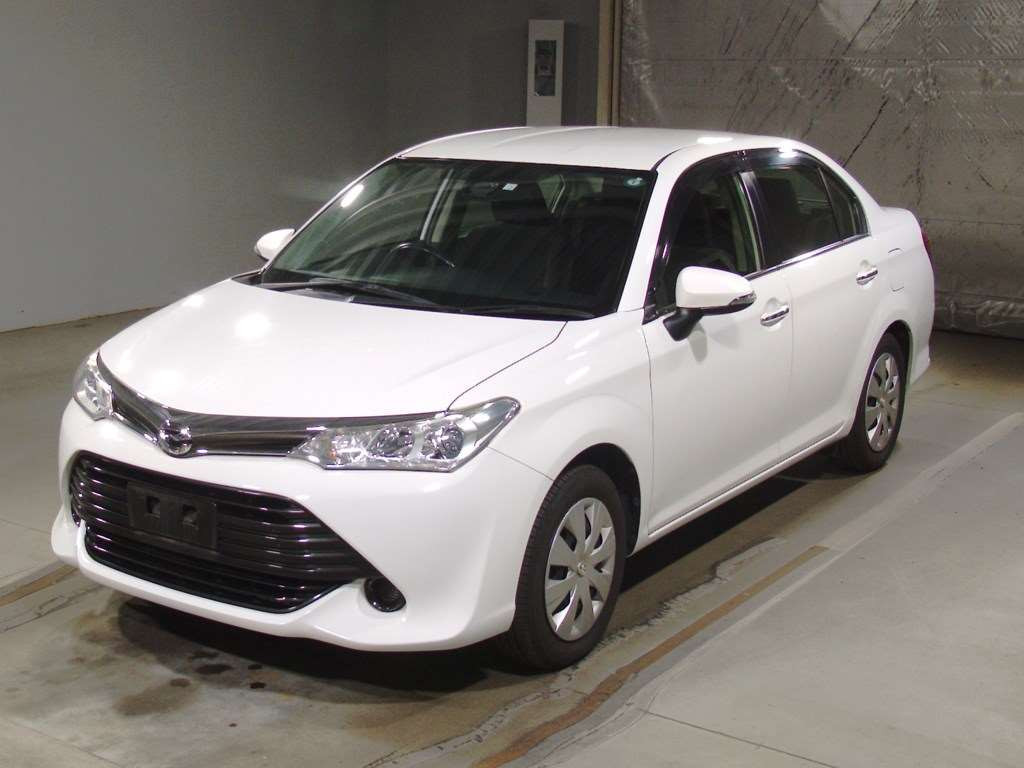 2016 Toyota Corolla Axio NRE161[0]