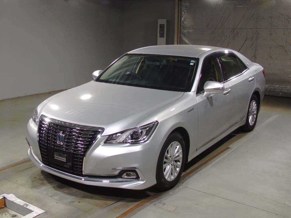 2016 Toyota Crown Hybrid AWS210[0]