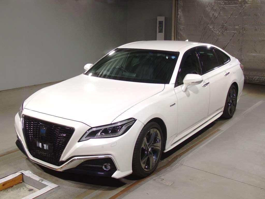 2019 Toyota Crown Hybrid AZSH20[0]