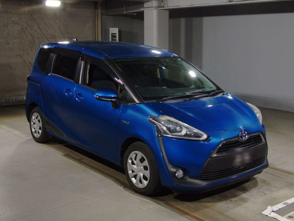 2016 Toyota Sienta NHP170G[2]