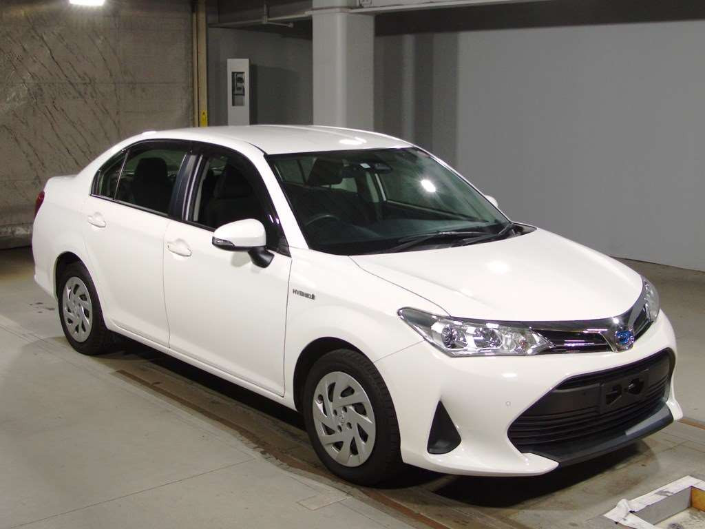 2019 Toyota Corolla Axio NKE165[2]