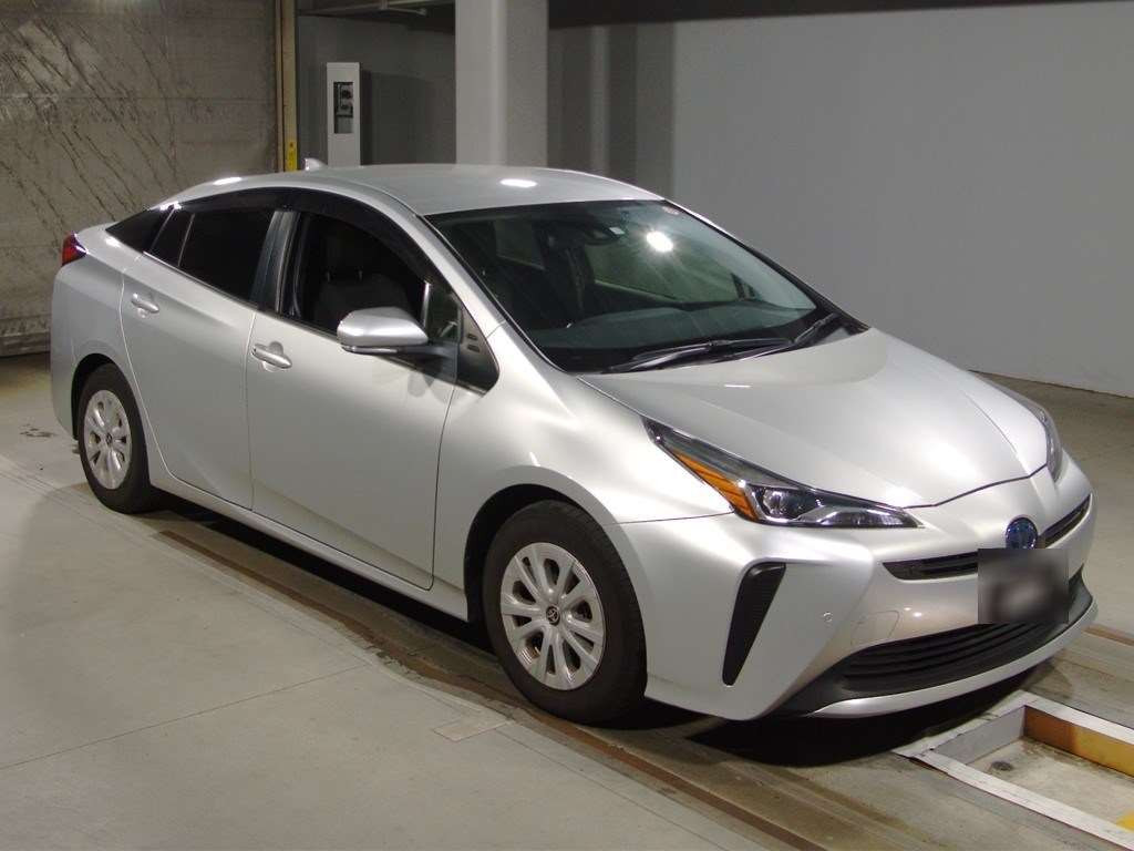 2021 Toyota Prius ZVW51[2]